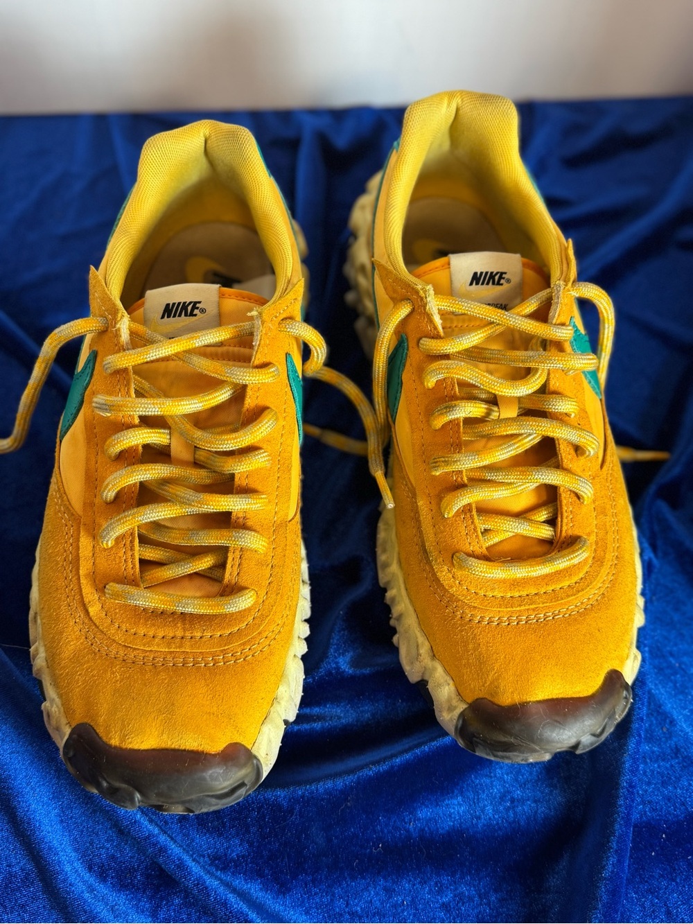 Nike Overbreak Pollen Rise  Low-Top Sneaker 10.5